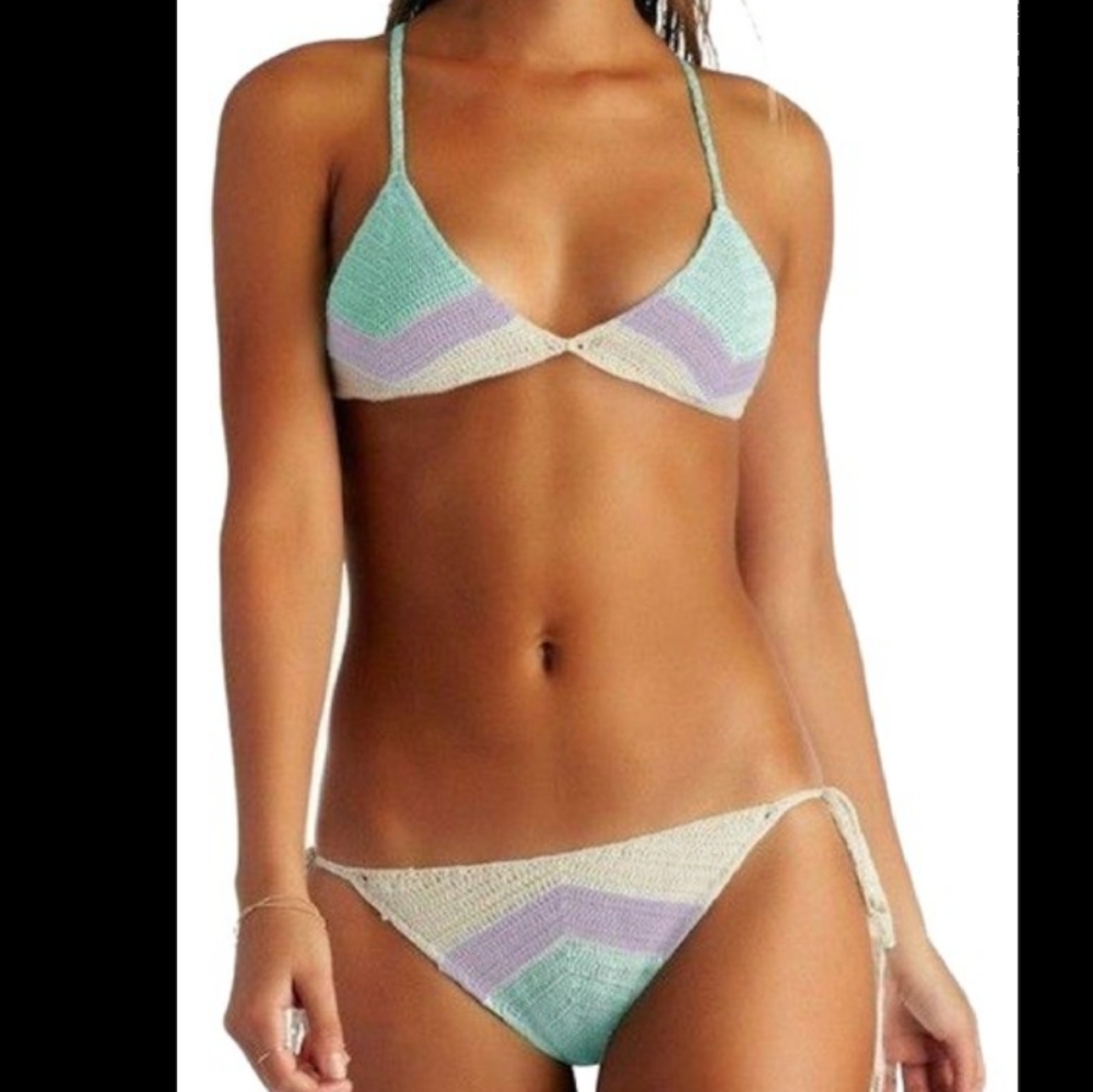 NWT vitamin a nightbird bikini top